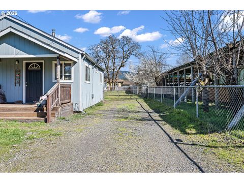 Tiny photo for 76317 Klohn Rd, Oakridge, OR 97463 (MLS # 726440467)