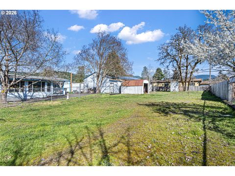 Tiny photo for 76317 Klohn Rd, Oakridge, OR 97463 (MLS # 726440467)