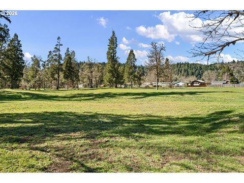 Tiny photo for 76317 Klohn Rd, Oakridge, OR 97463 (MLS # 726440467)