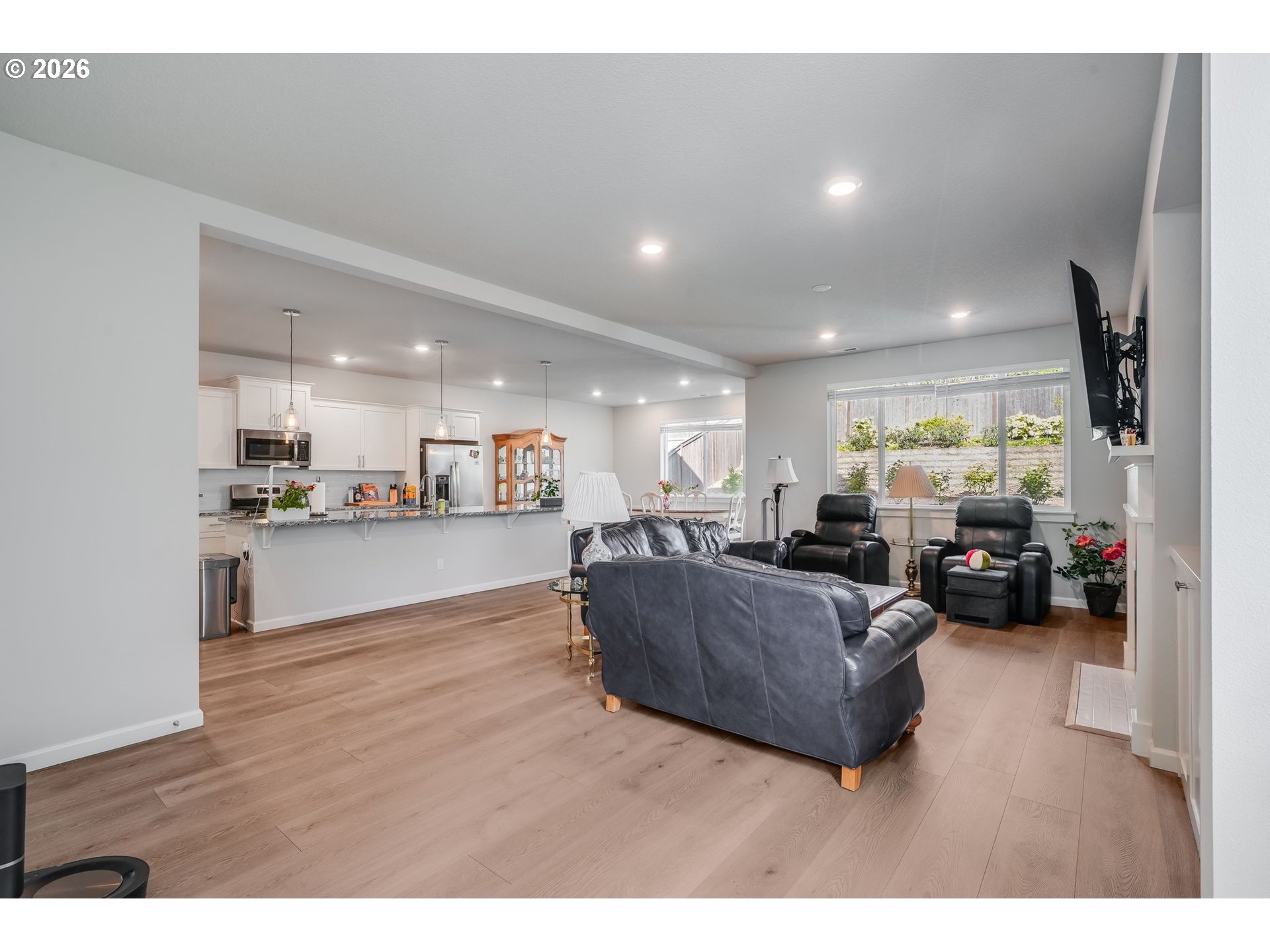 14857 SE FRIENDLY PL