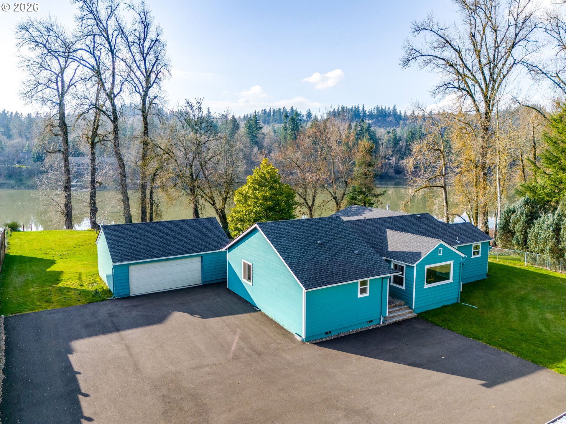 21075 S HIGHWAY 99E