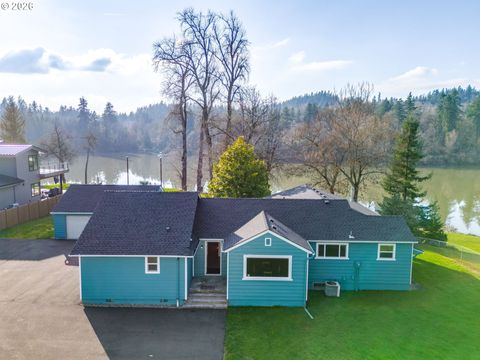 21075 S HIGHWAY 99E Oregon City OR 97045