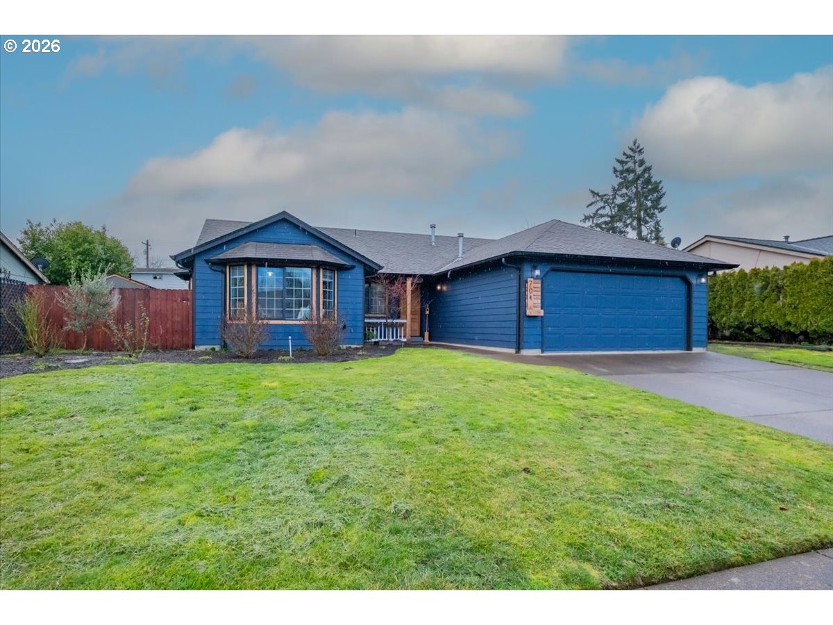 Photo 1 of 48 — 701 SE JUNIPER AVE, Dallas, OR 97338