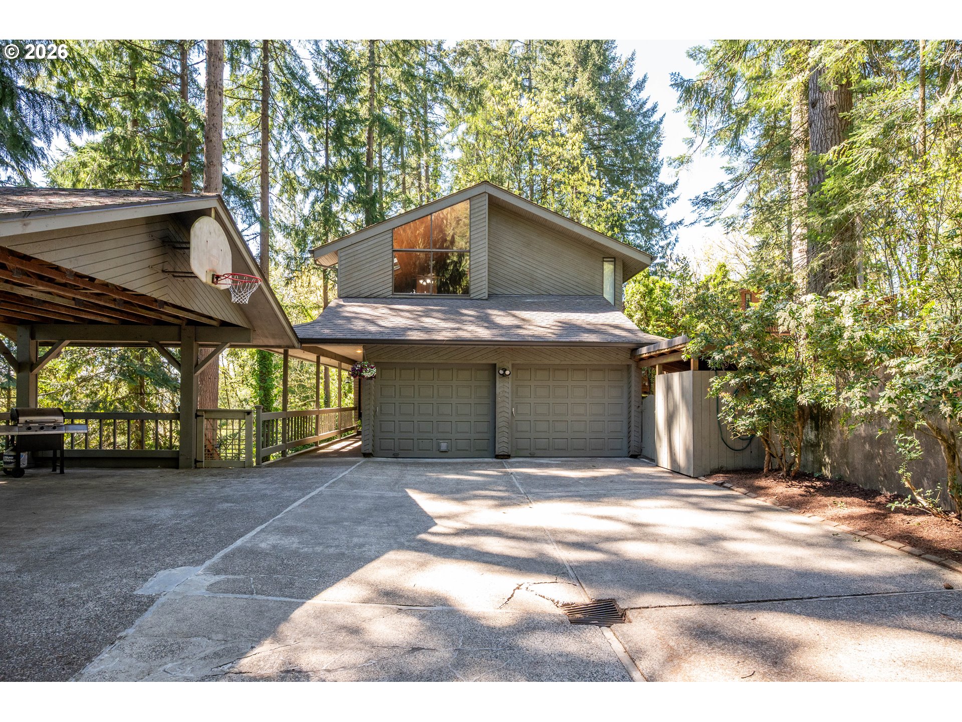 125 MONTICELLO DR