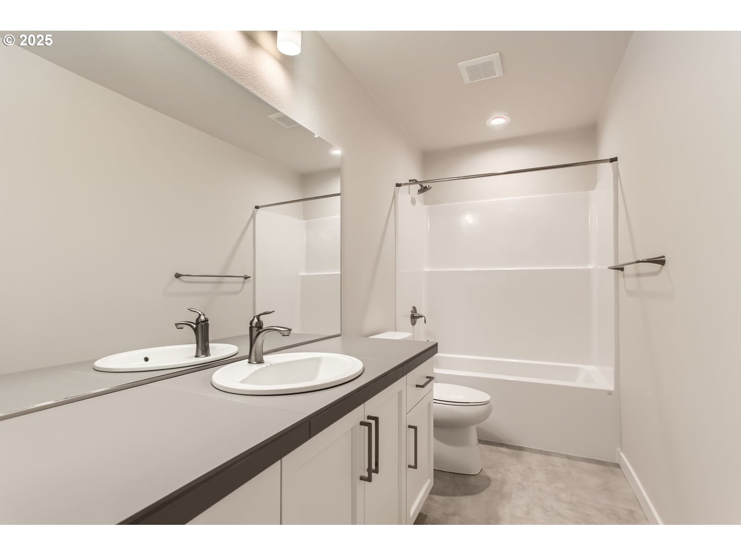 Sherwood, Oregon 97140, United States, 5 Bedrooms Bedrooms, ,3 BathroomsBathrooms,Residential,Pending,20563