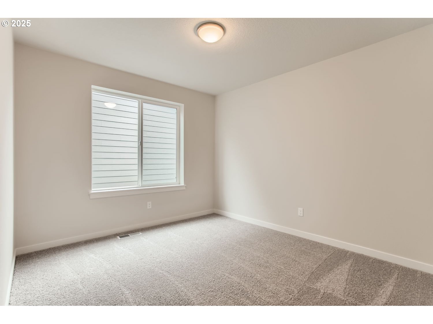 Sherwood, Oregon 97140, United States, 5 Bedrooms Bedrooms, ,3 BathroomsBathrooms,Residential,Pending,20563