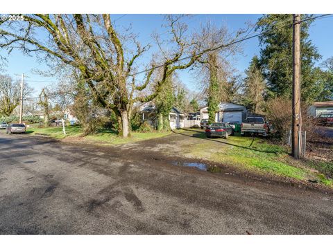 A home in Milwaukie