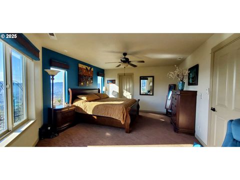 A home in Roseburg