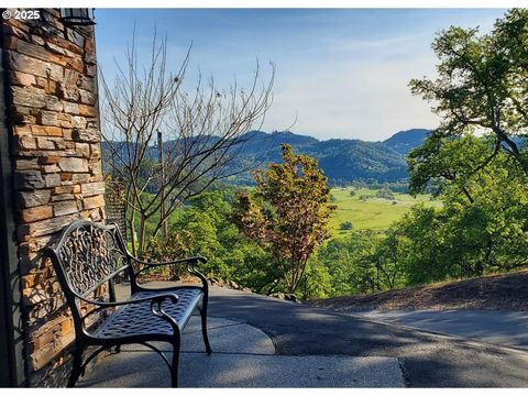 A home in Roseburg