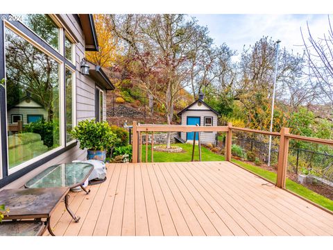 A home in Roseburg