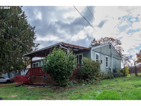 A home in Myrtle Creek