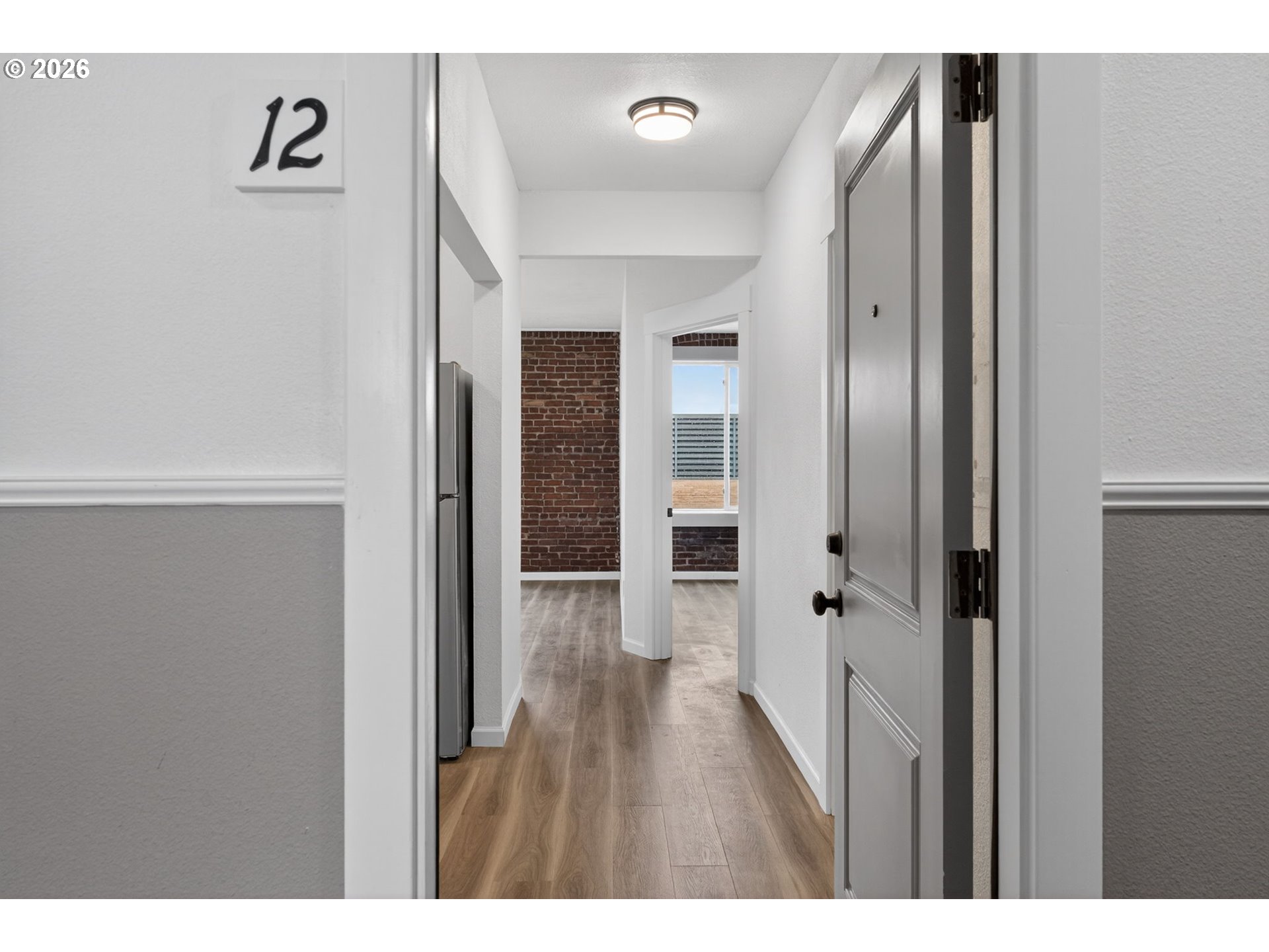 708 N KILLINGSWORTH ST 12