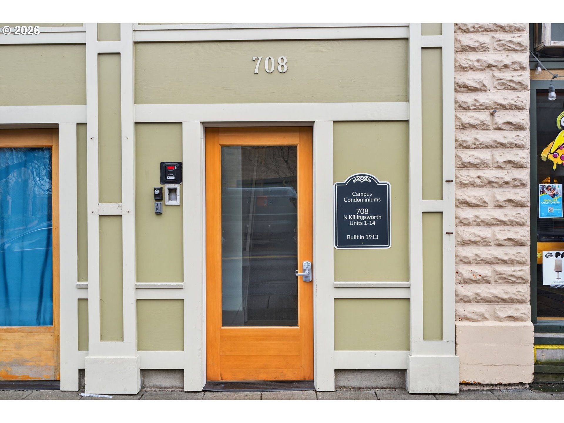 708 N KILLINGSWORTH ST 12