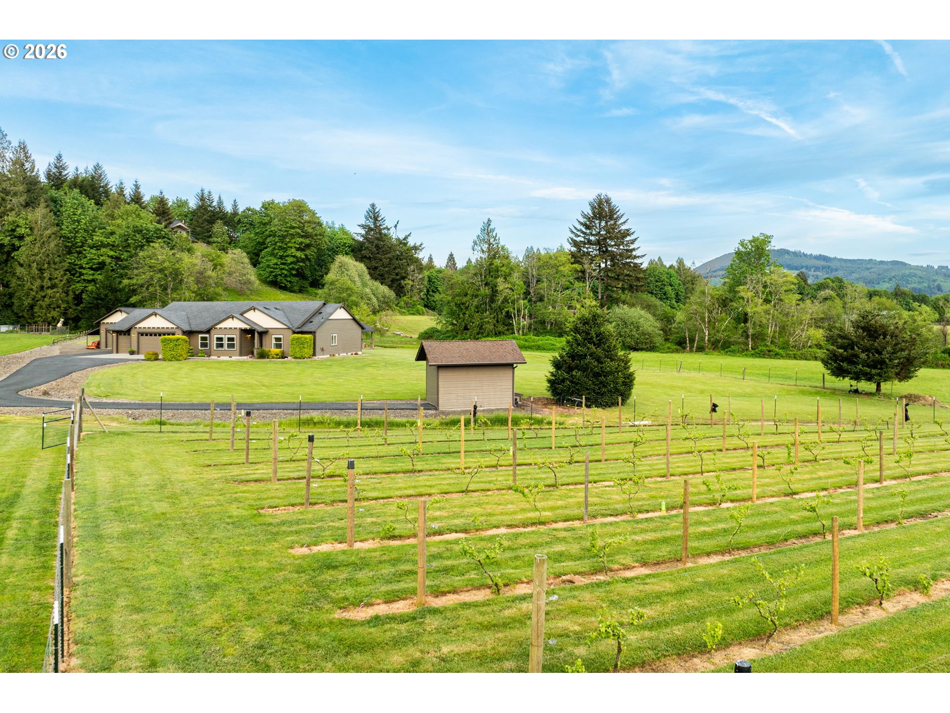 153 GLENHAVEN DR