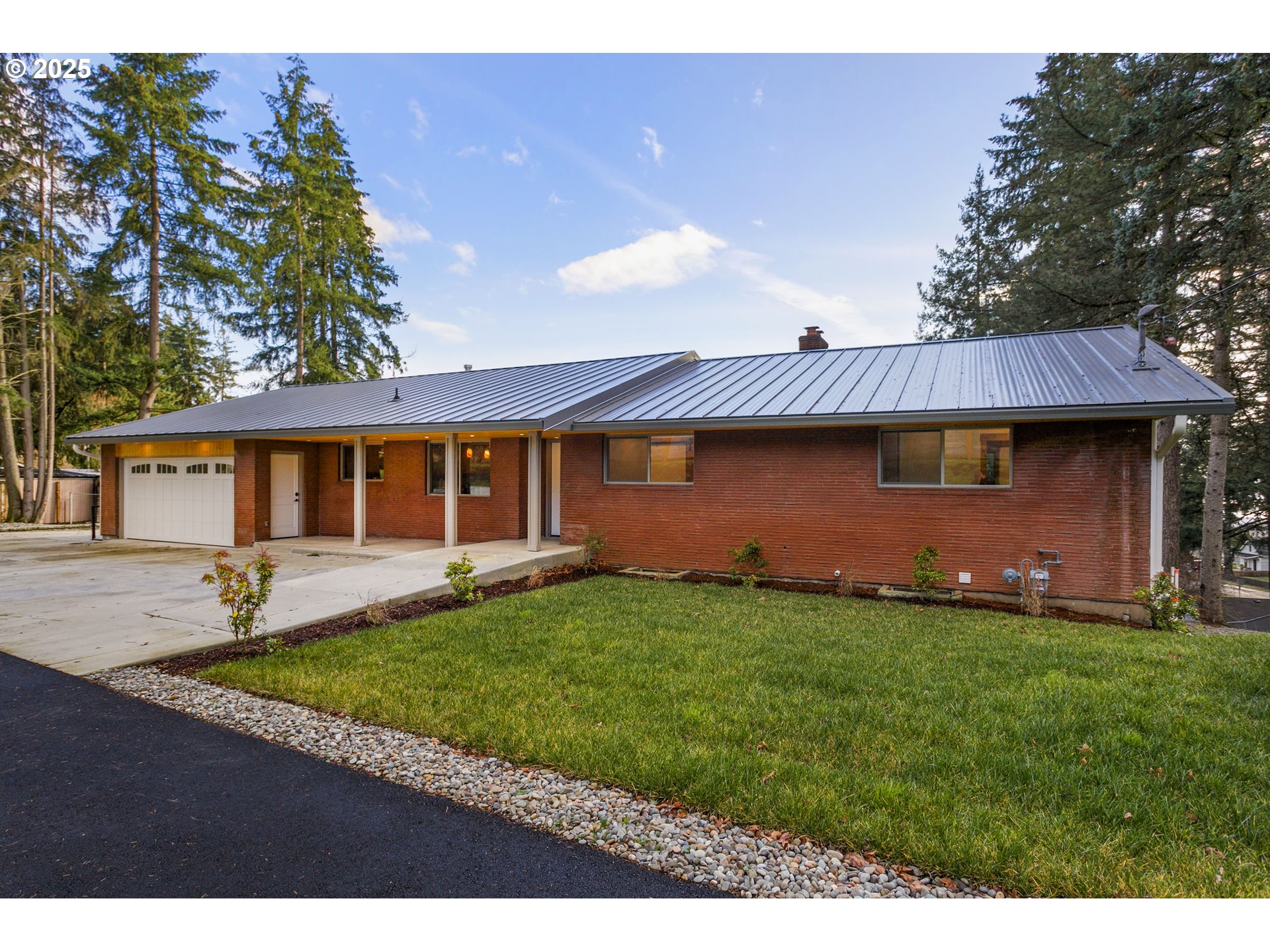1017 COLUMBIA RIDGE DR