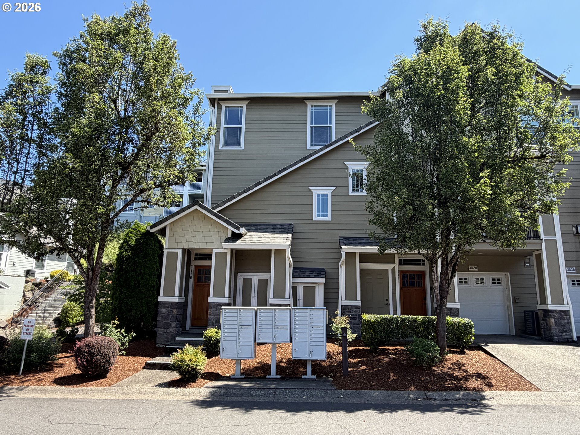 3810 SUMMERLINN DR