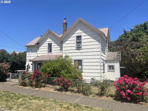 112 NE 1ST ST Willamina OR 97396