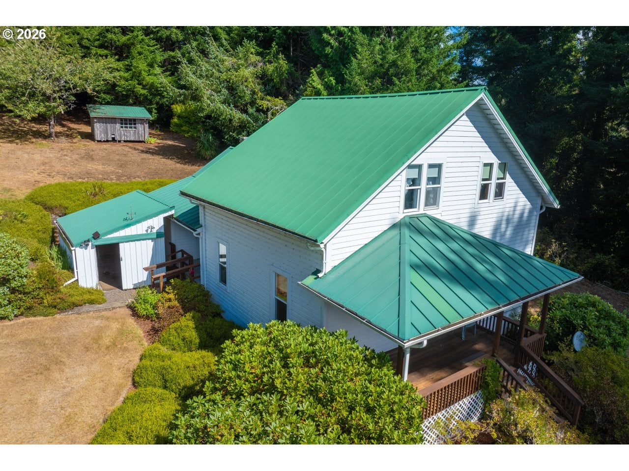 1120 LOWER SMITH RIVER RD