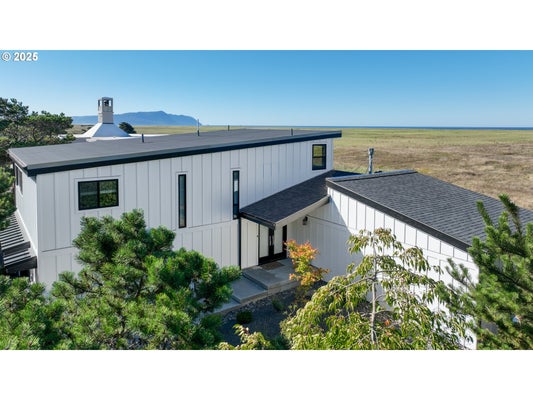 89026 OCEAN DR, WARRENTON, OR 97146 - Image 121fa5f2c9e0c133f96fc543cbfb98d2/3388682467