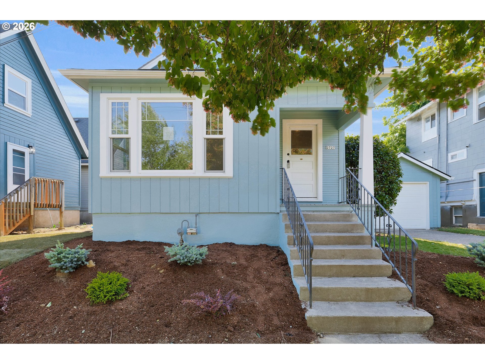 2727 SE 16TH AVE