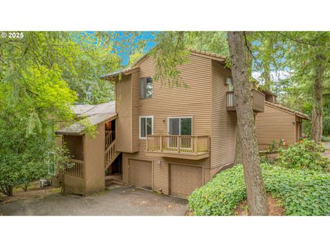 218 CERVANTES B Lake Oswego OR 97035