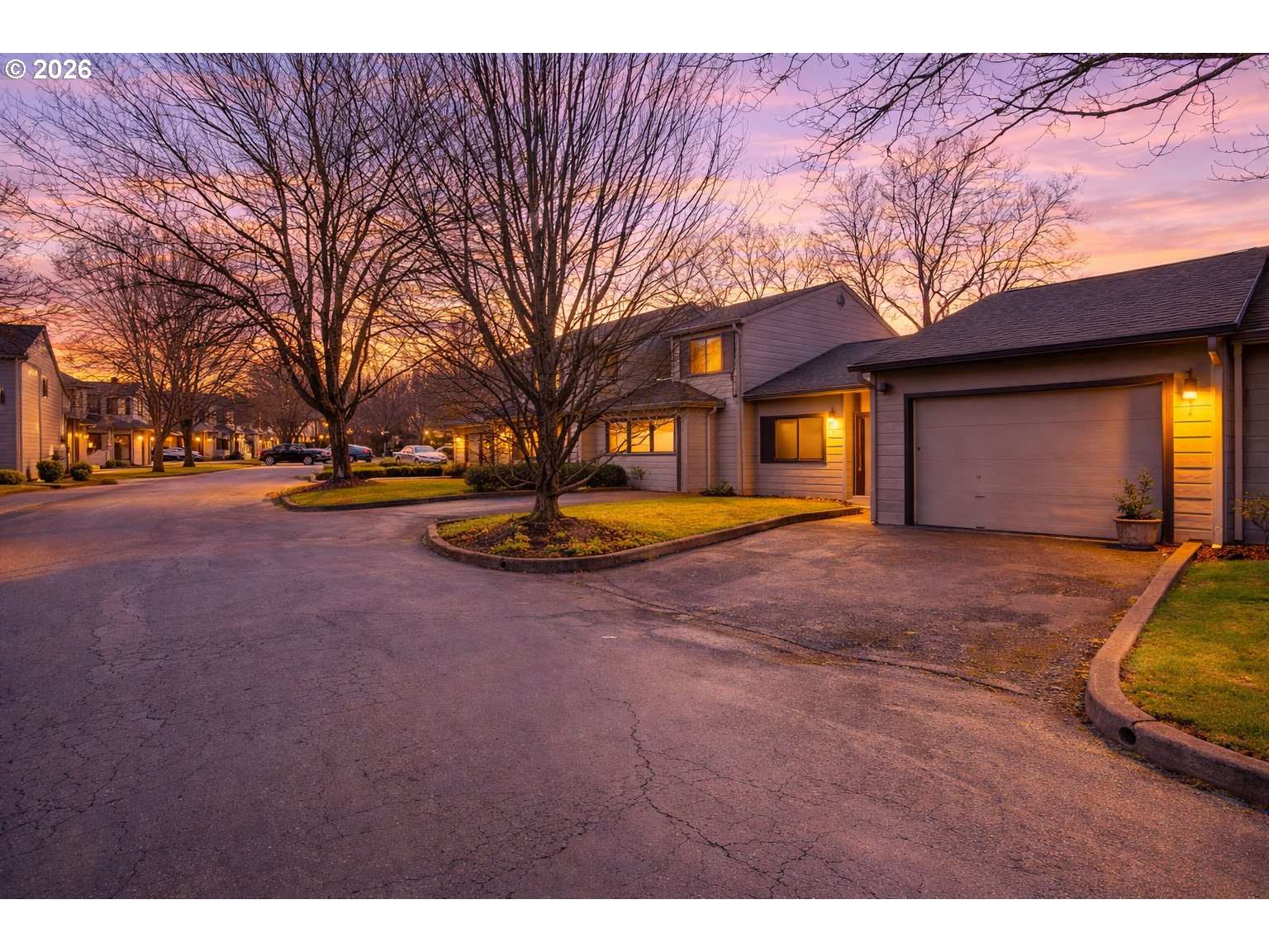 7804 NE LOOWIT LOOP 99