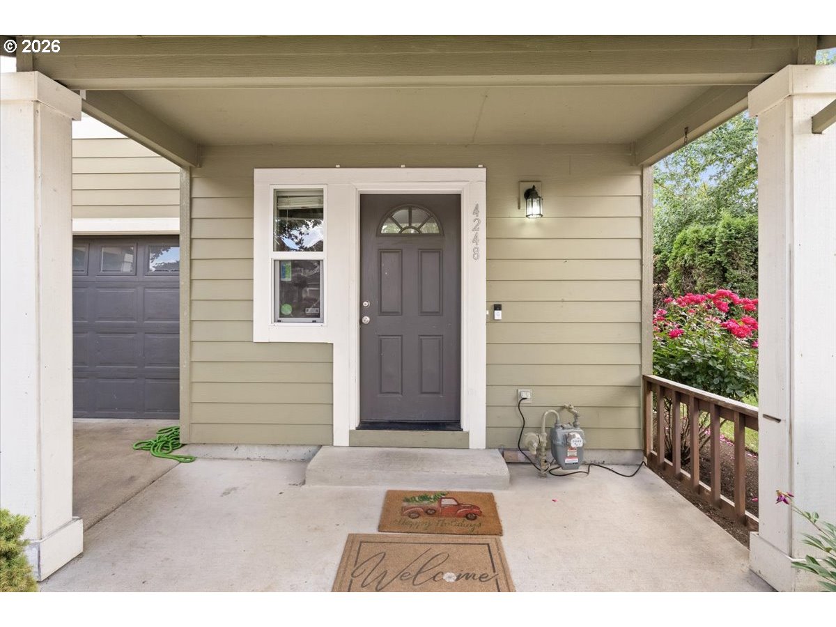 4248 SE WALNUT CT