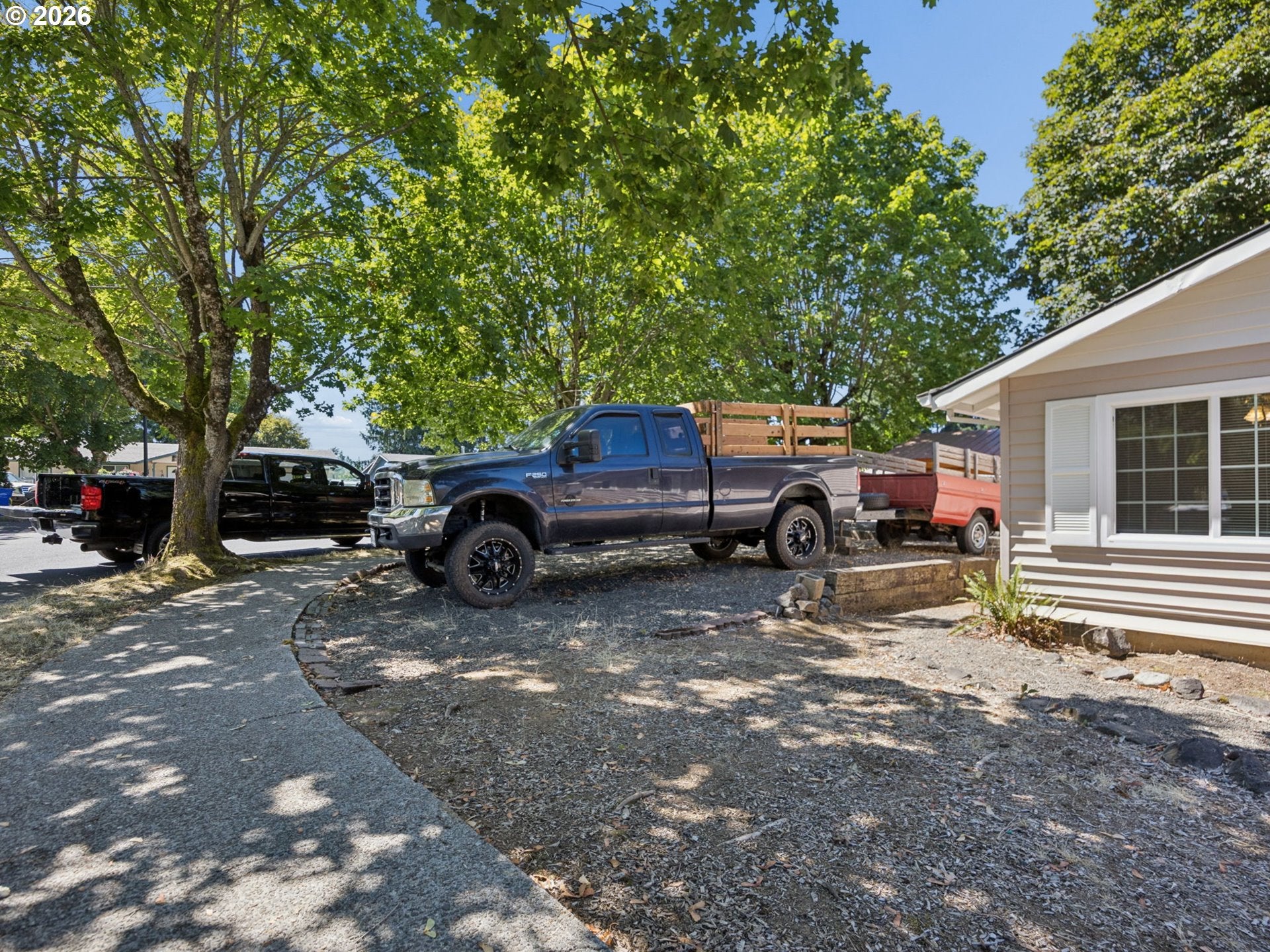 18035 BODLEY CT