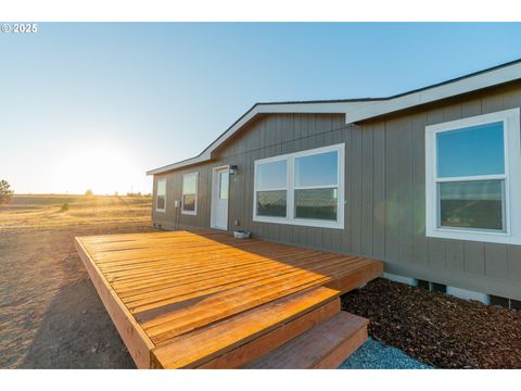 959 High Prairie RD Lyle WA 98635