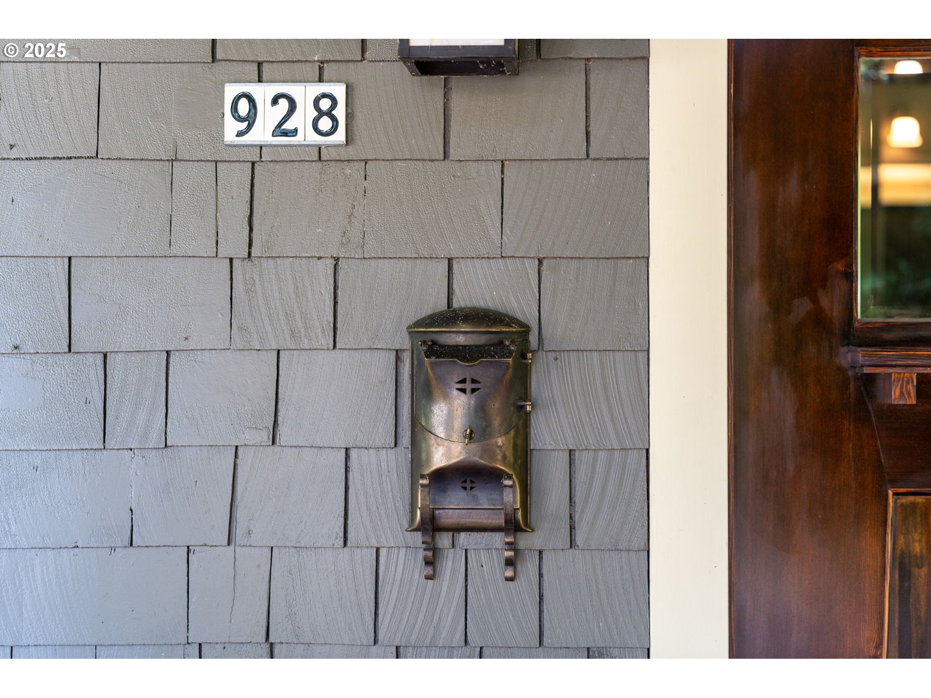928 SE 18TH AVE