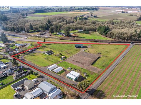 Photo of 14620 SE 1st St, McMinnville, OR 97128 (MLS # 544477460)