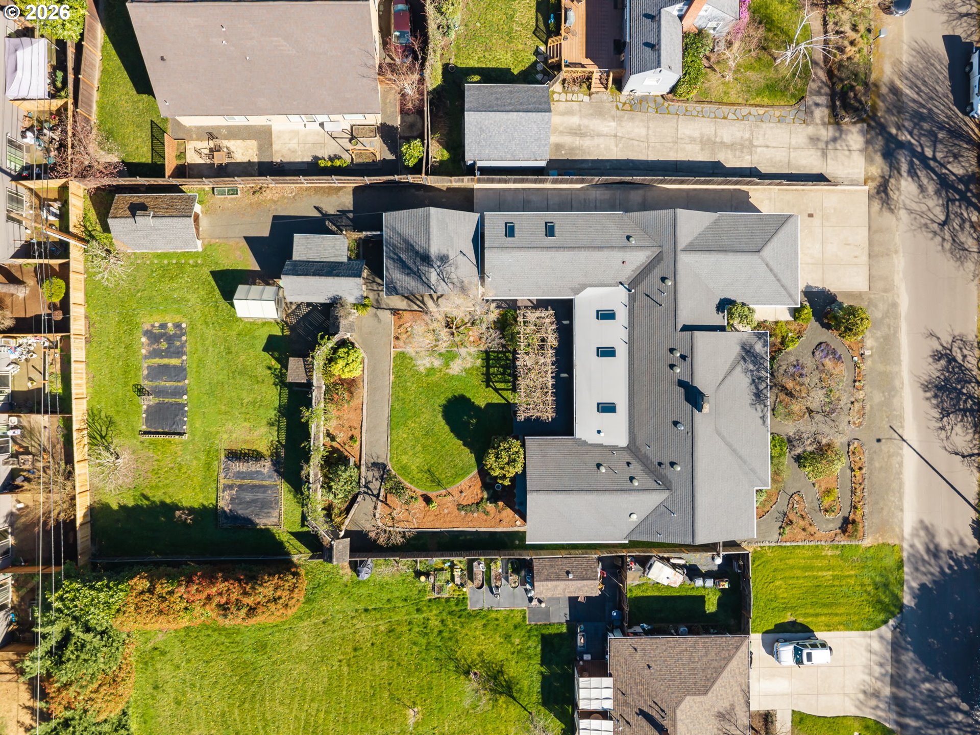 394 CHERRY DR