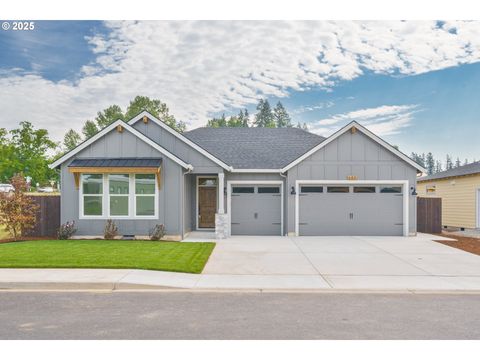 147 SE AIREDALE AVE La Center WA 98629