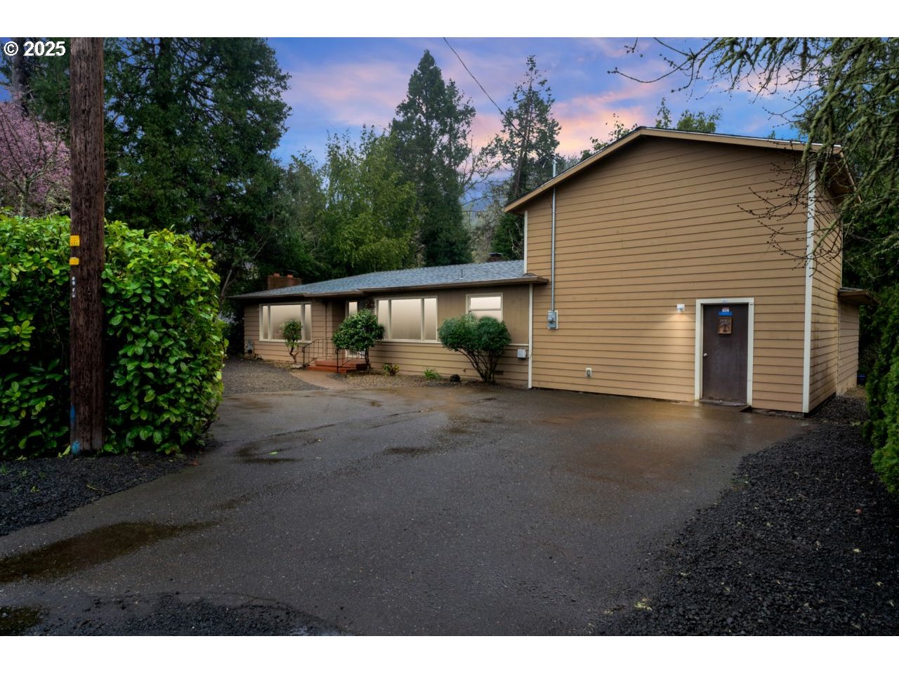 1541 BUCKHORN RD