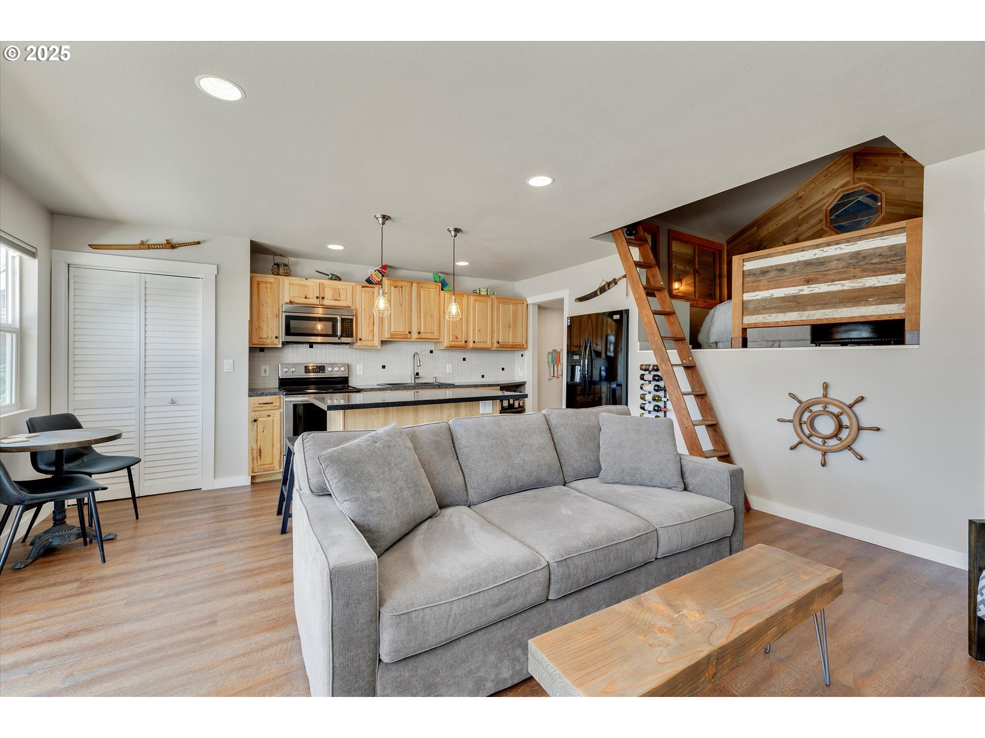 19609 NE Marine DR F4