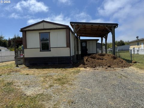 91696 ANCHORAGE LN Coos Bay OR 97420