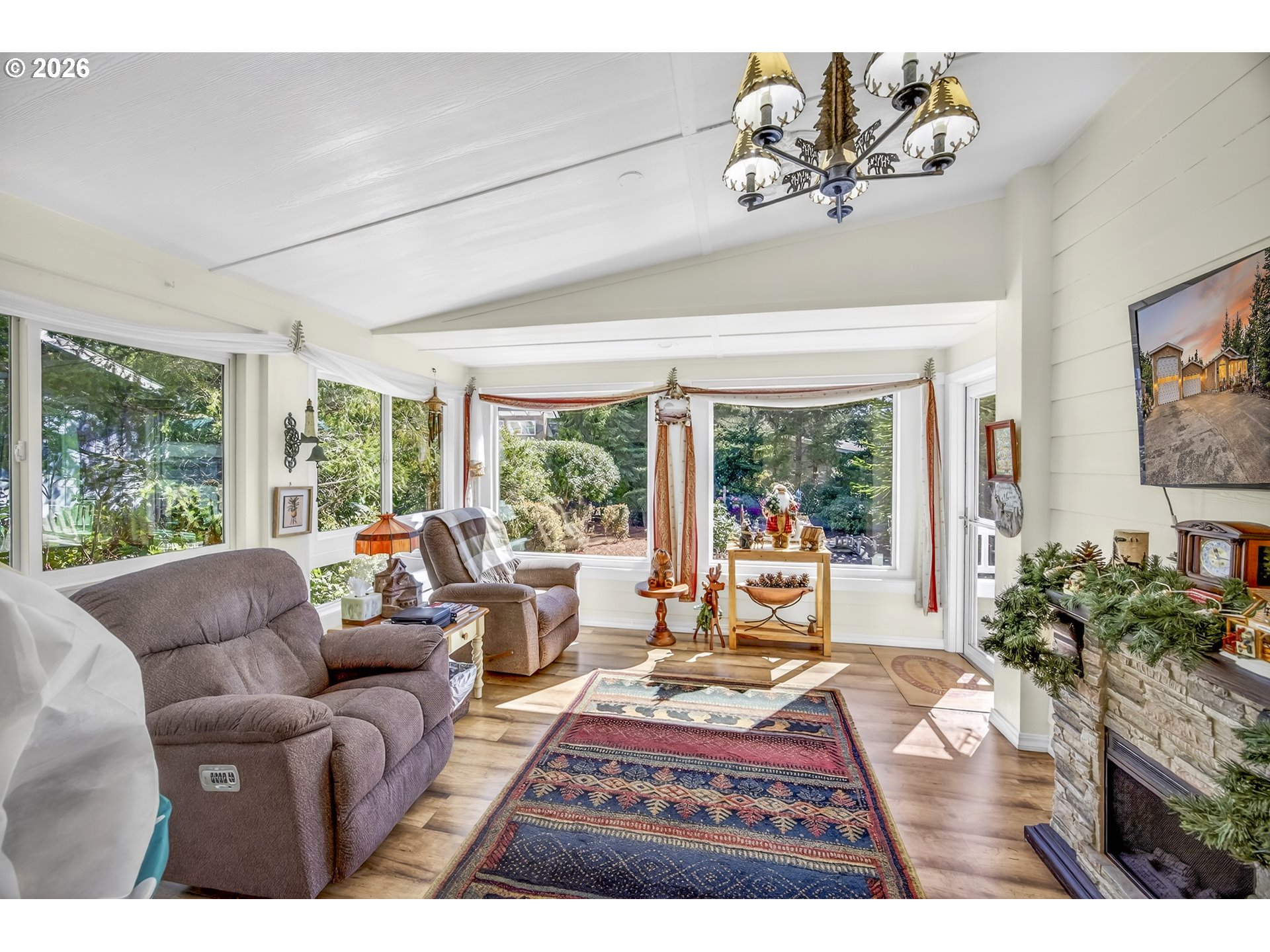 421 SHERWOOD LOOP