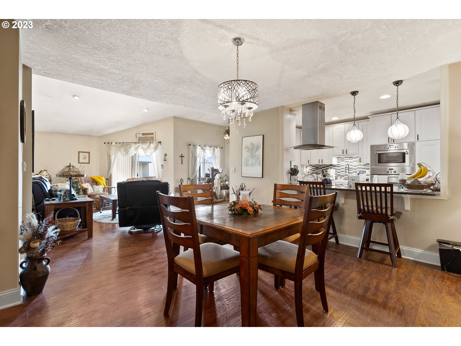 5565 E EVERGREEN BLVD 3406