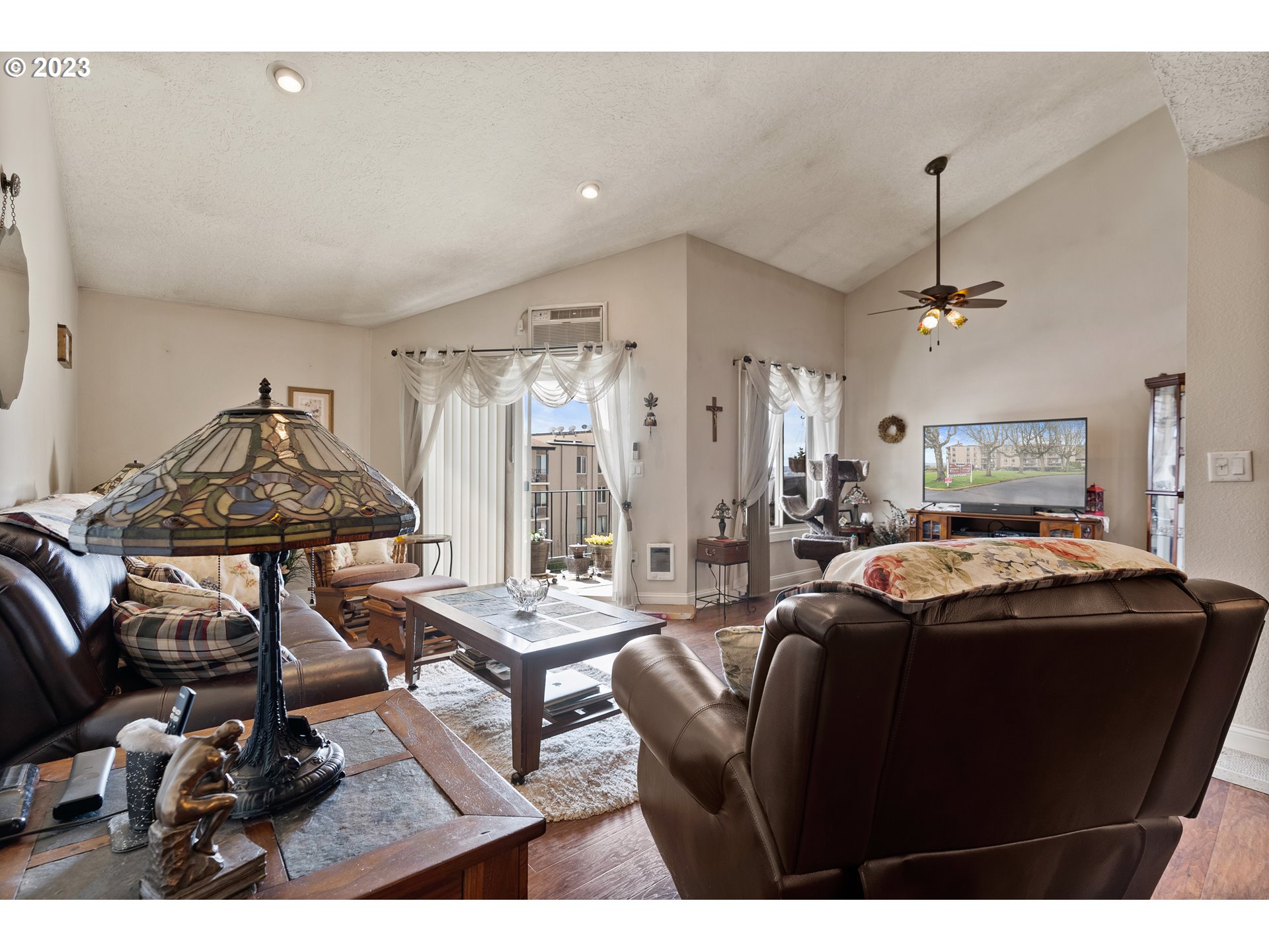 5565 E EVERGREEN BLVD 3406