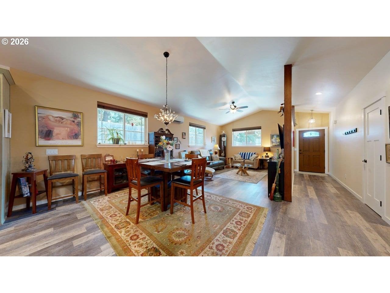 6925 OAKWOOD CT