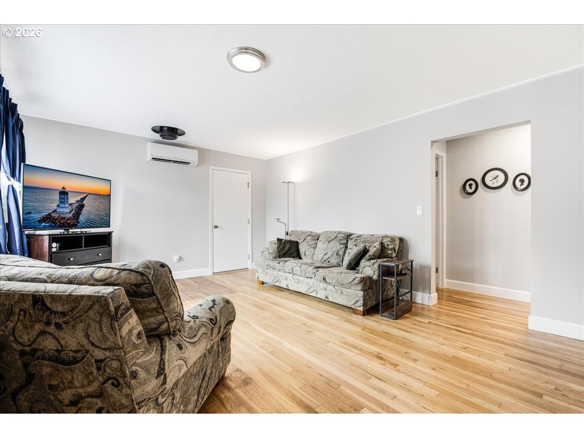 209 SE 90TH AVE