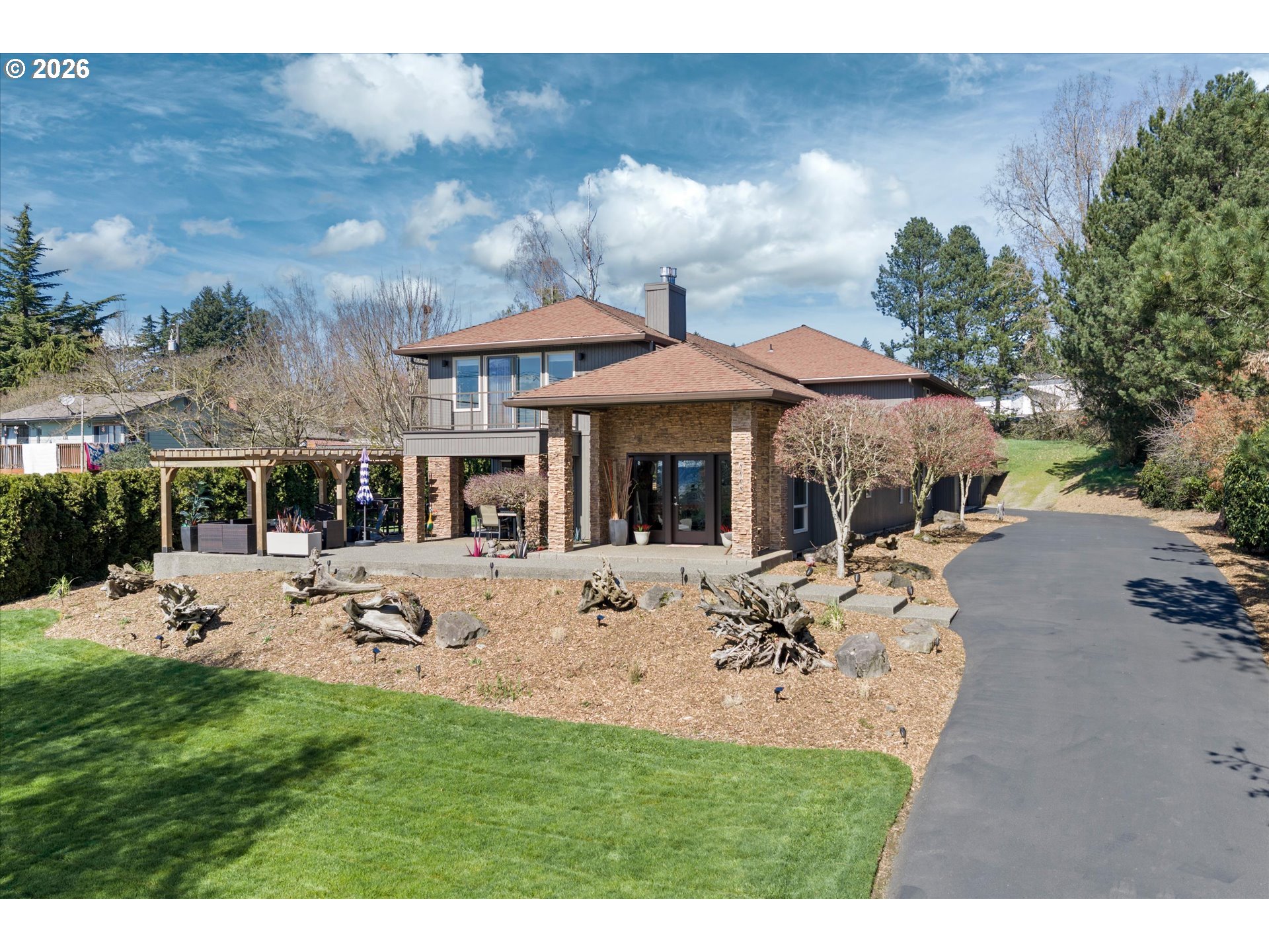 8008 SE EVERGREEN HWY