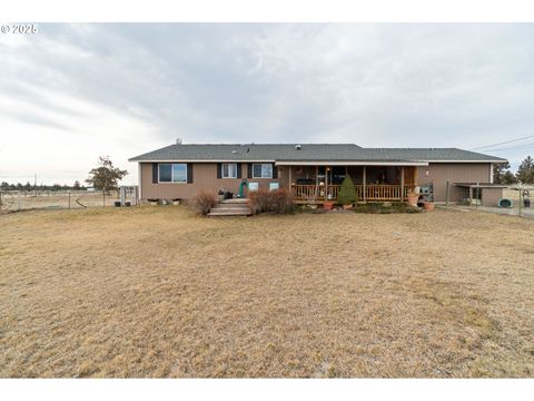 A home in Prineville