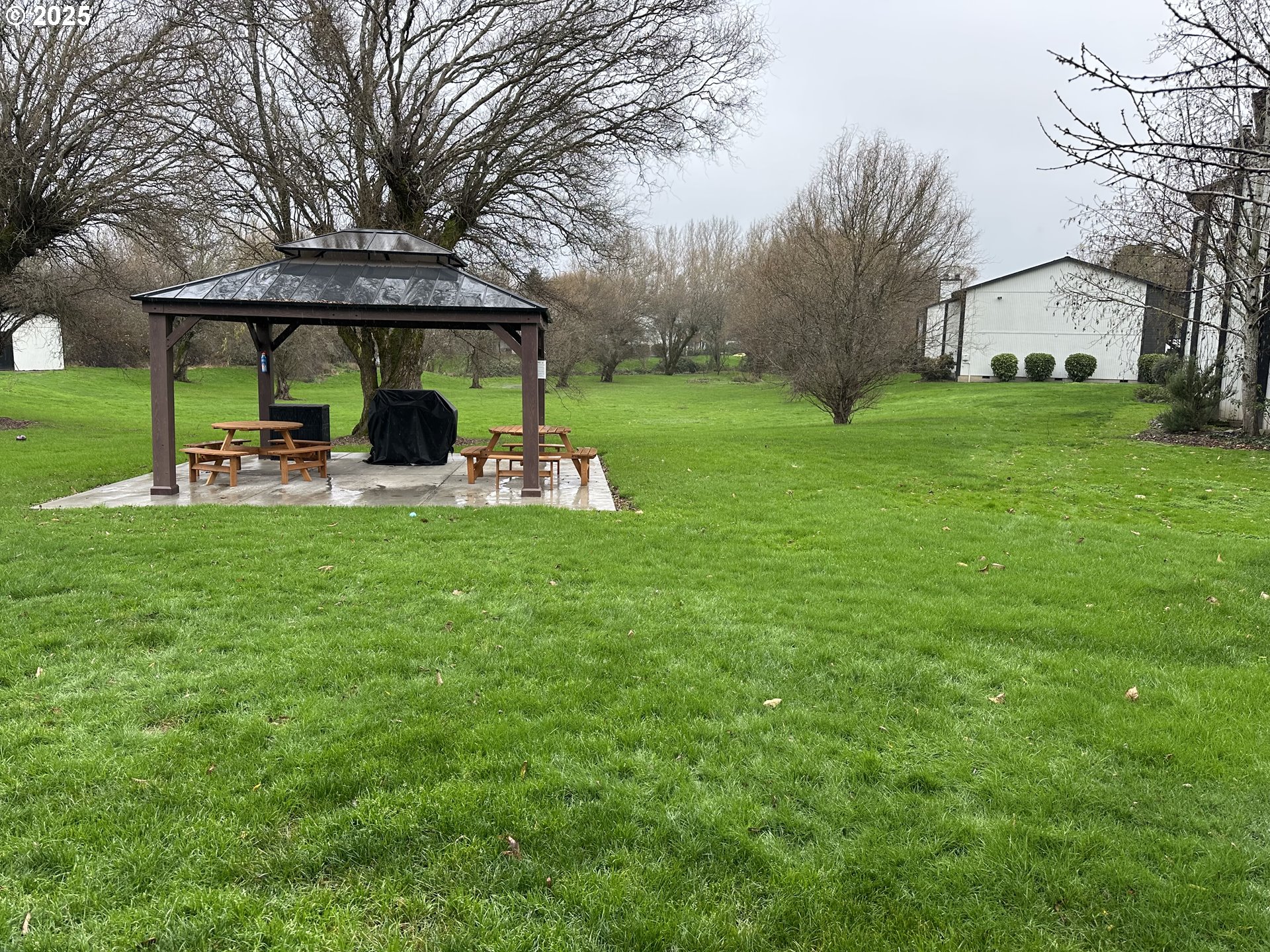 14095 SW WALKER RD 95