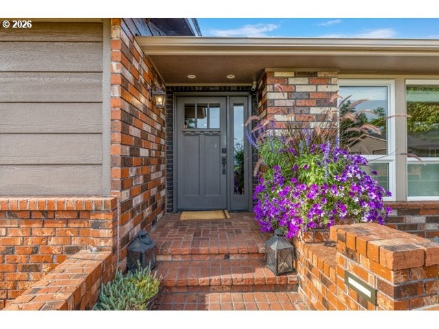 109 BOND DR