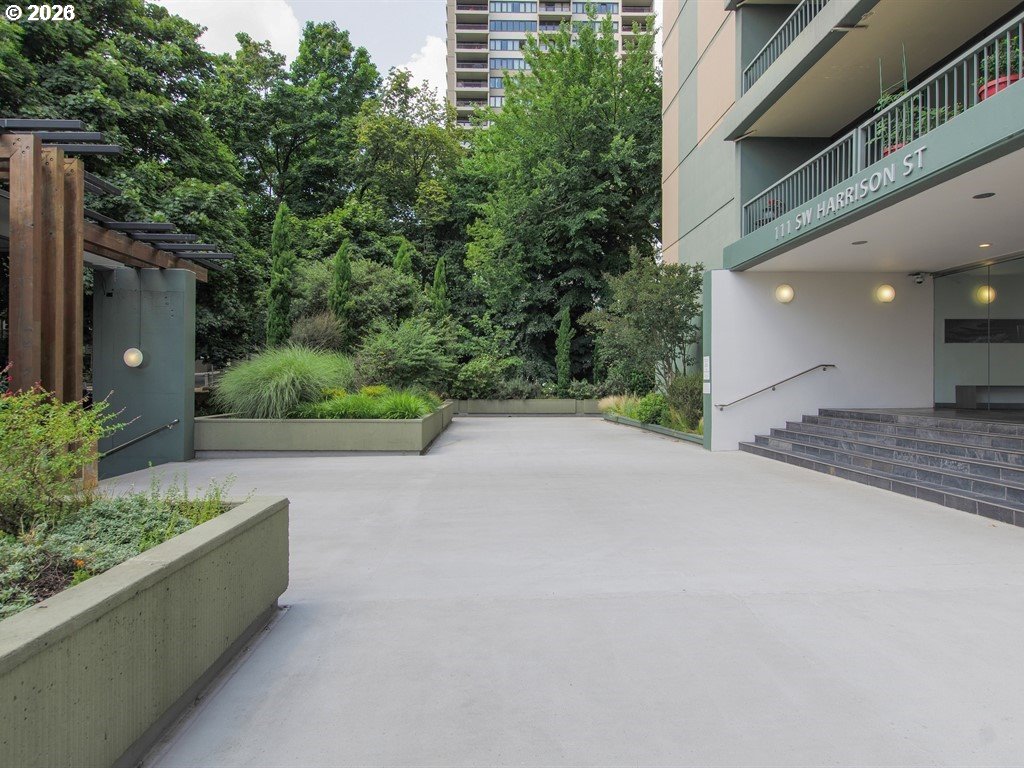 111 SW HARRISON ST 17B