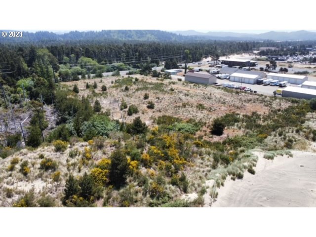 TL1700 HWY 101