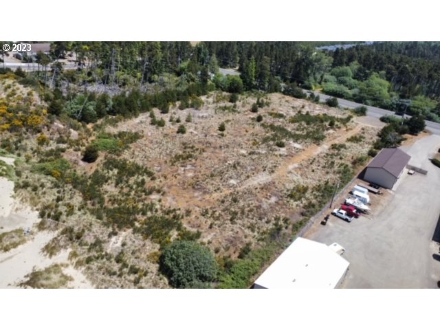 TL1700 HWY 101