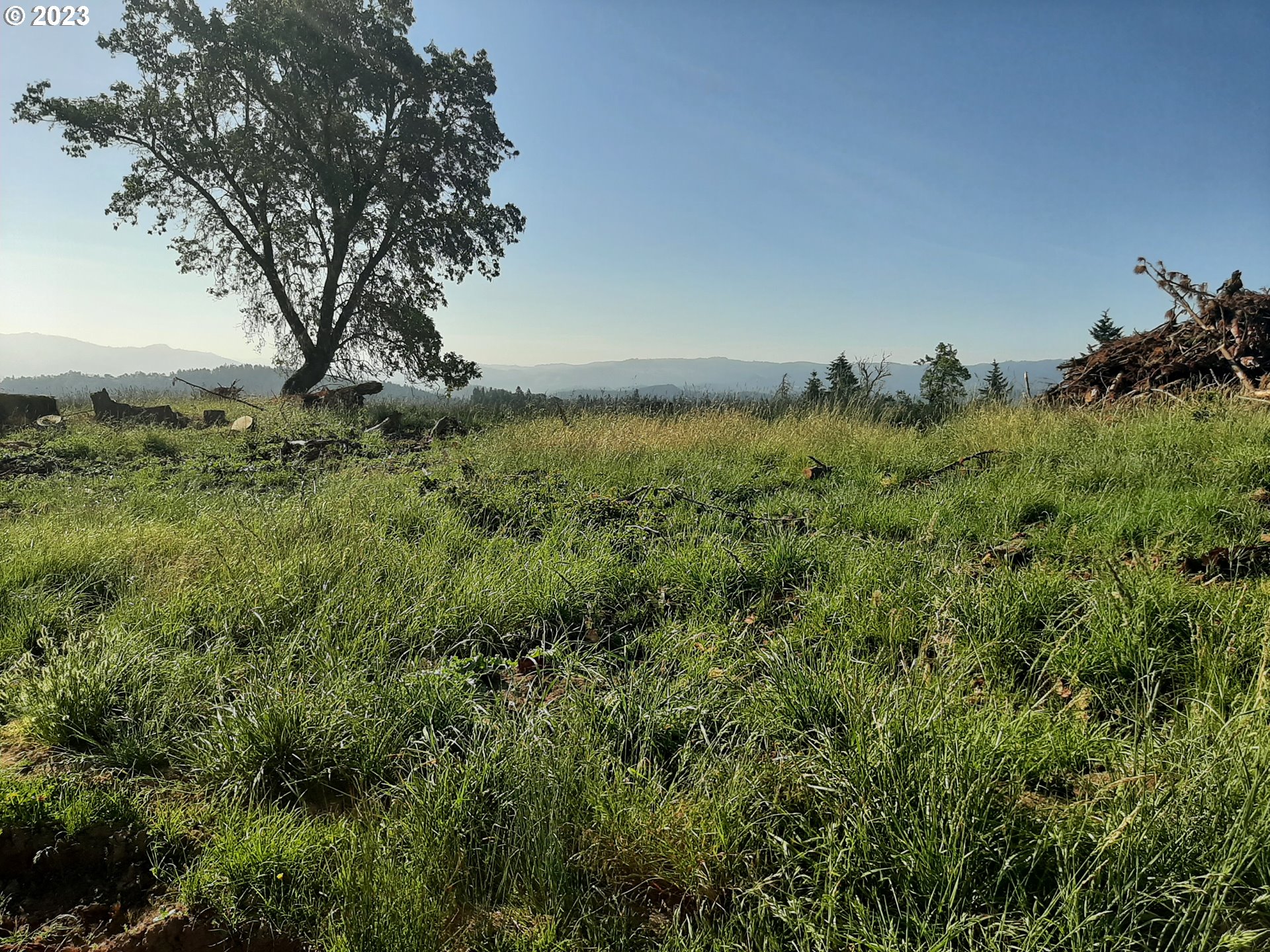 Winston, Oregon 97496, United States, ,Residential,Active,72283