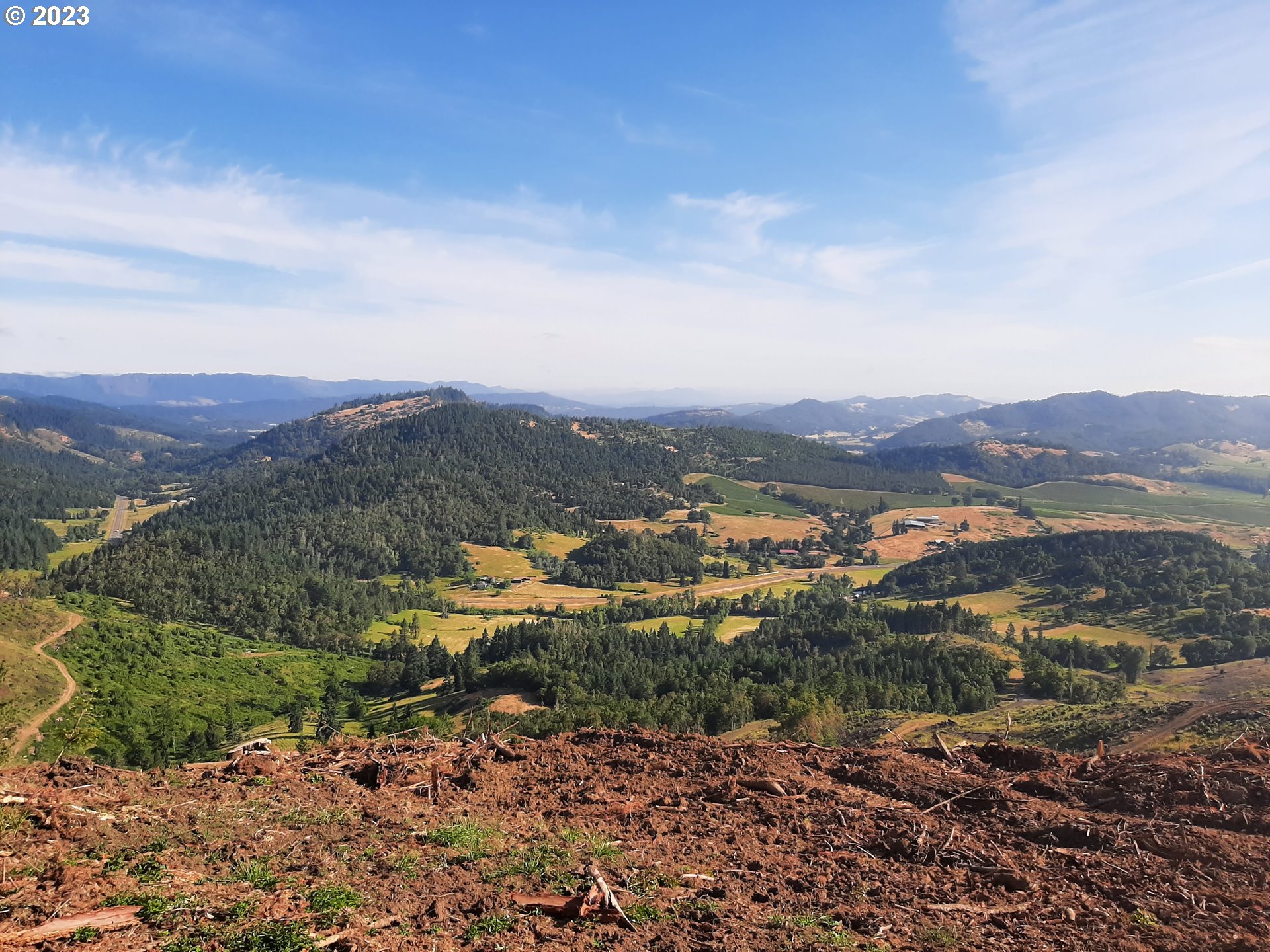 Winston, Oregon 97496, United States, ,Residential,Active,72283